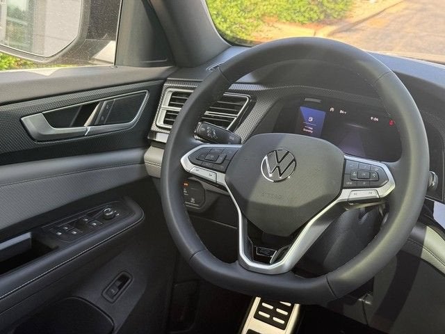 2026 Volkswagen Atlas Cross Sport 2.0T SEL R-Line Black