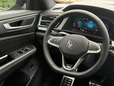 2026 Volkswagen Atlas Cross Sport 2.0T SEL R-Line Black