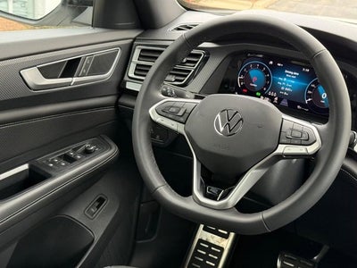 2026 Volkswagen Atlas Cross Sport 2.0T SEL R-Line Black