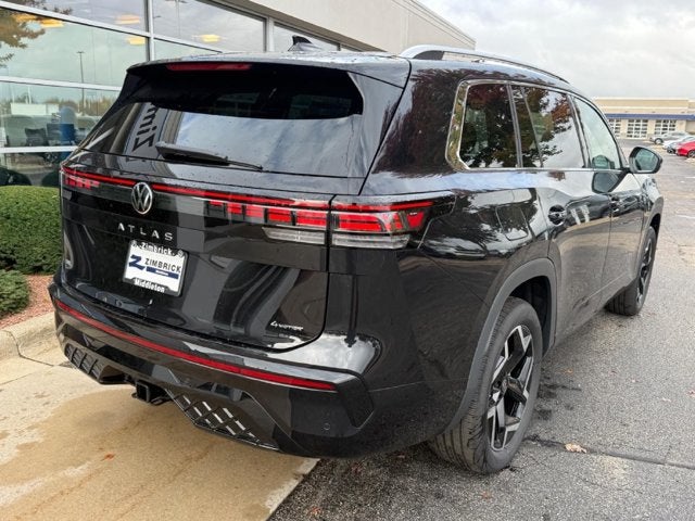 2027 Volkswagen Atlas SEL R-Line