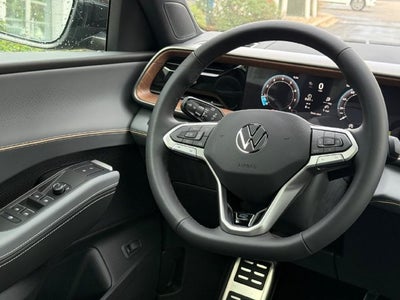 2027 Volkswagen Atlas SEL R-Line
