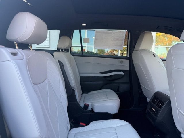 2027 Volkswagen Atlas SEL R-Line