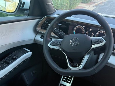 2027 Volkswagen Atlas SEL R-Line