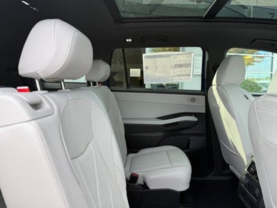 2027 Volkswagen Atlas SEL R-Line