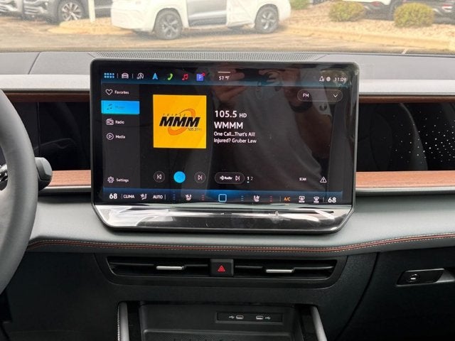 2027 Volkswagen Atlas SEL Premium R-Line