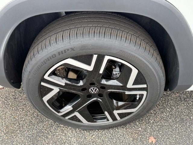 2027 Volkswagen Atlas SEL Premium R-Line
