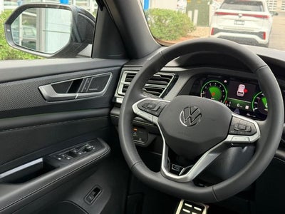 2026 Volkswagen Atlas Cross Sport 2.0T SEL Premium R-Line