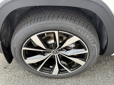 2026 Volkswagen Atlas Cross Sport 2.0T SEL Premium R-Line