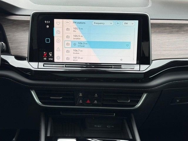 2026 Volkswagen Atlas 2.0T SEL Premium R-Line