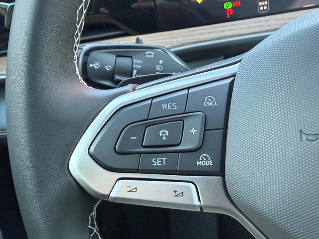 2027 Volkswagen Atlas SE w/Technology
