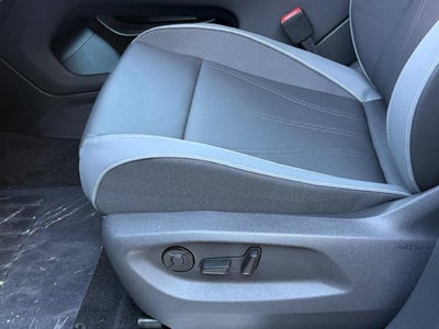 2027 Volkswagen Atlas SE w/Technology