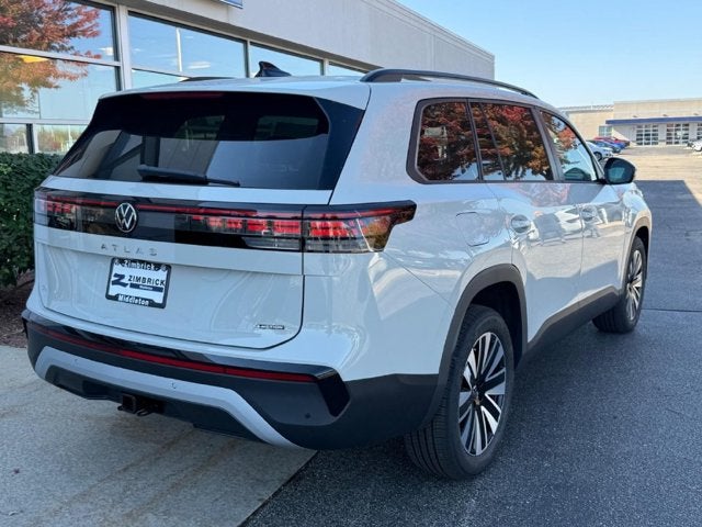 2027 Volkswagen Atlas SE w/Technology