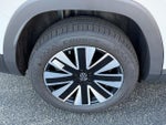 2027 Volkswagen Atlas SE w/Technology