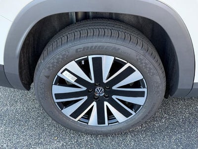 2027 Volkswagen Atlas SE w/Technology