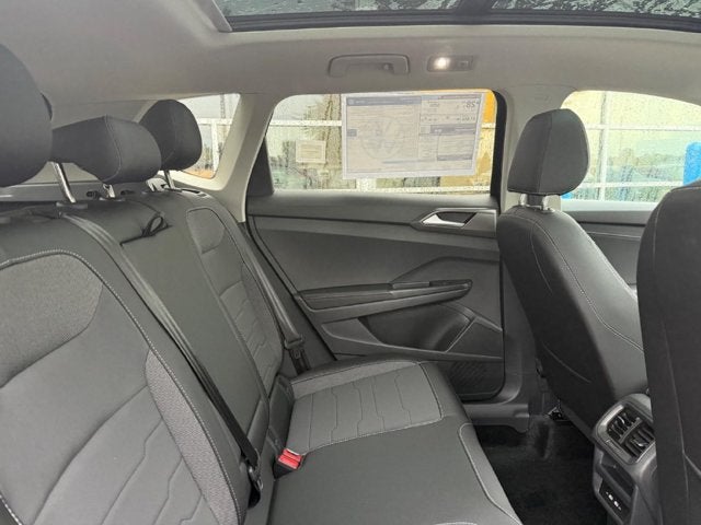 2027 Volkswagen Taos SE Black