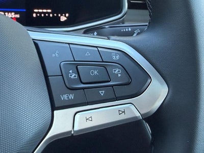 2027 Volkswagen Taos SE Black