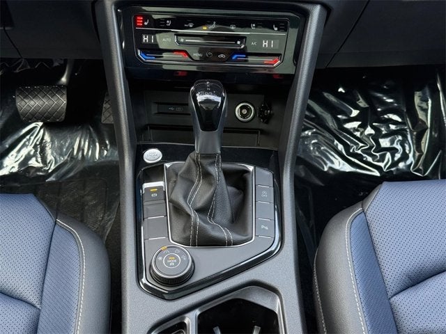 2026 Volkswagen Taos SEL