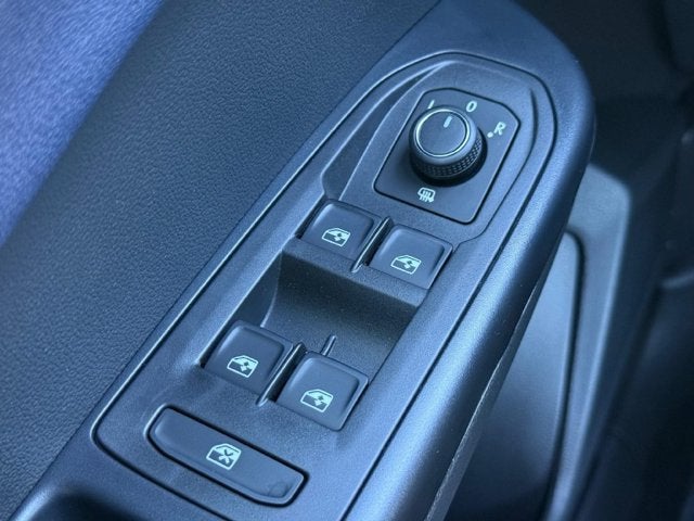 2027 Volkswagen Taos SEL