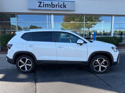 2027 Volkswagen Taos SEL
