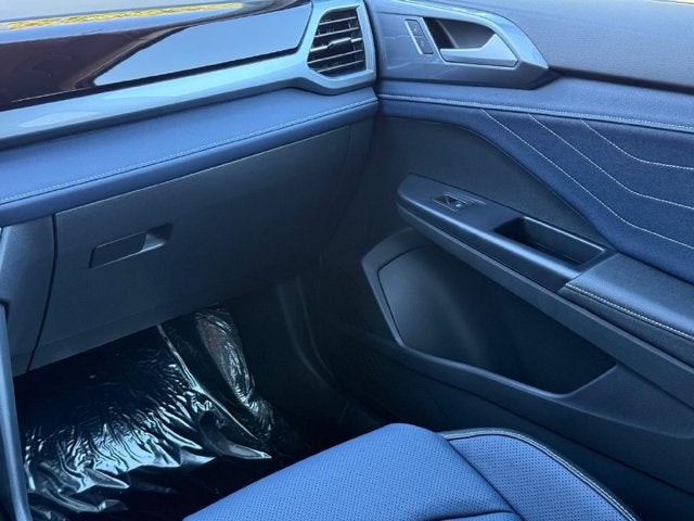 2027 Volkswagen Taos SEL