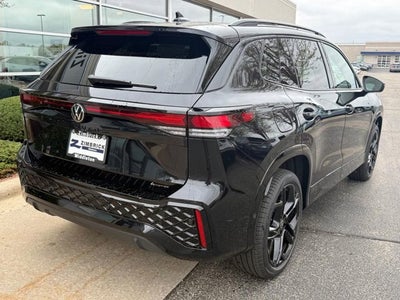 2026 Volkswagen Tiguan SE R-Line Black
