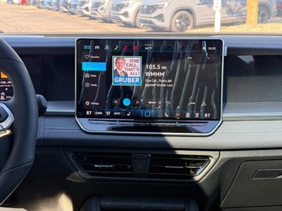 2026 Volkswagen Tiguan SE R-Line Black