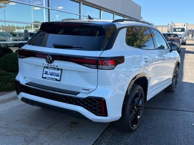 2026 Volkswagen Tiguan SE R-Line Black