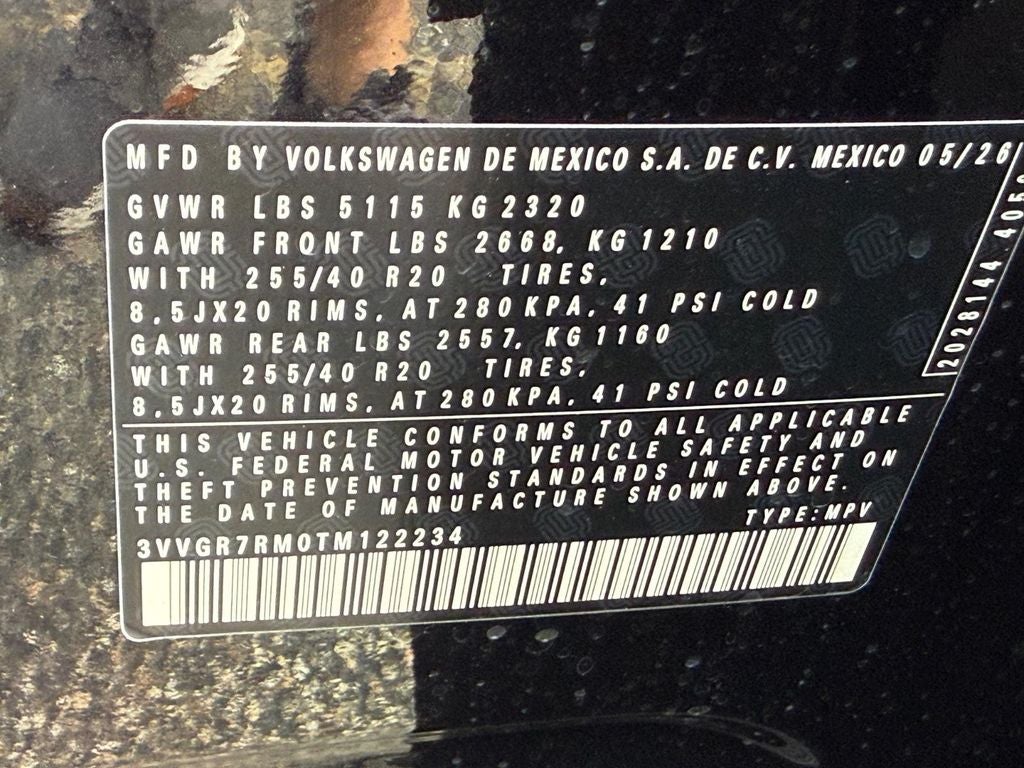 2026 Volkswagen Tiguan SE R-Line Black
