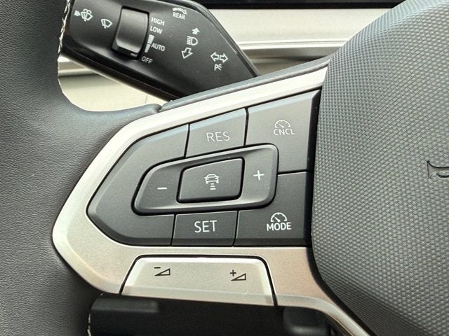2026 Volkswagen Tiguan SE