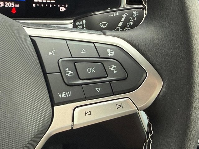 2026 Volkswagen Taos SE