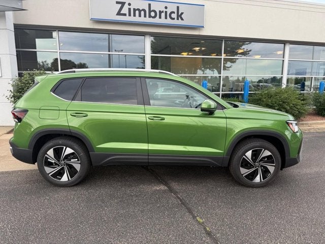 2026 Volkswagen Taos SE