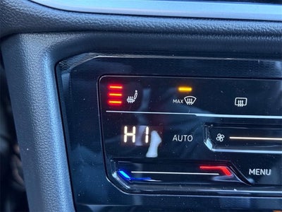 2026 Volkswagen Taos SE