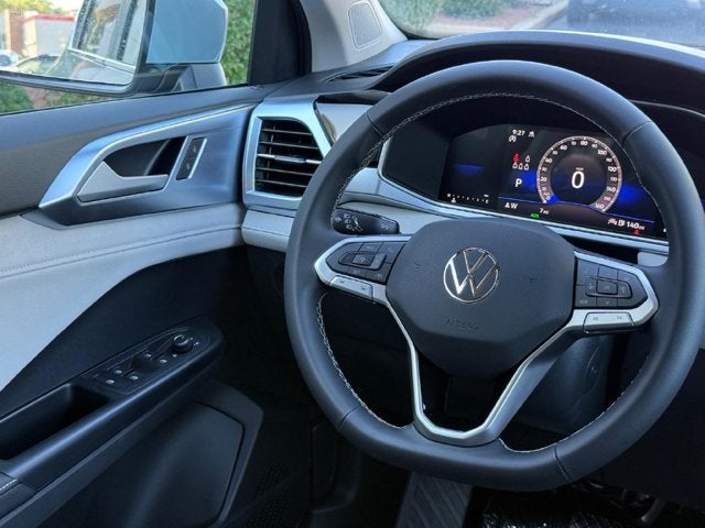 2027 Volkswagen Taos SE
