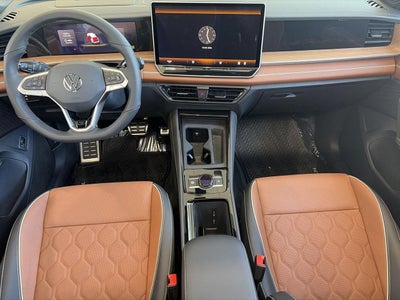 2026 Volkswagen Tiguan SEL R-Line Turbo