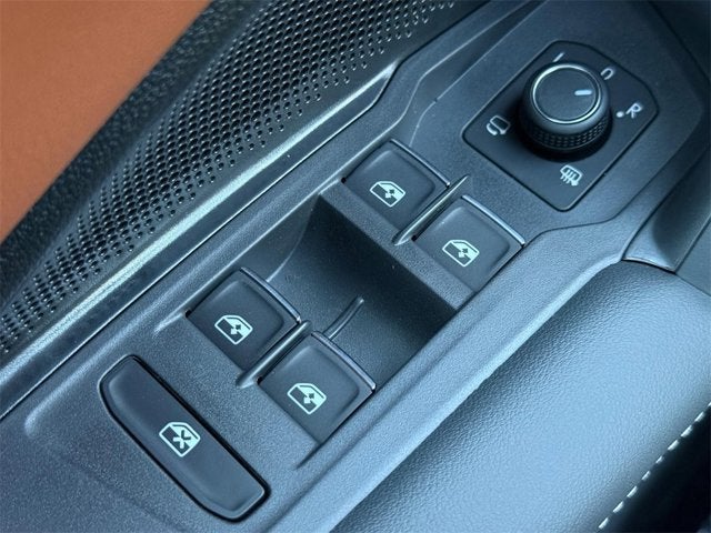 2026 Volkswagen Tiguan SEL R-Line Turbo