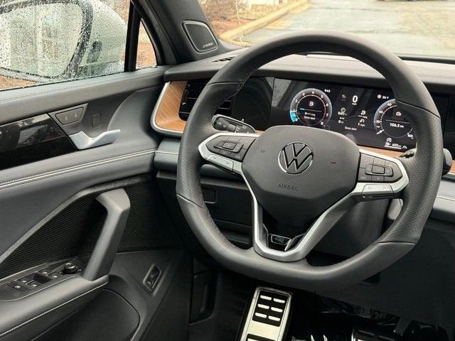 2026 Volkswagen Tiguan SEL R-Line Turbo