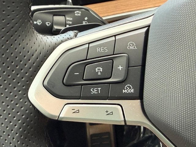 2026 Volkswagen Tiguan SEL R-Line Turbo