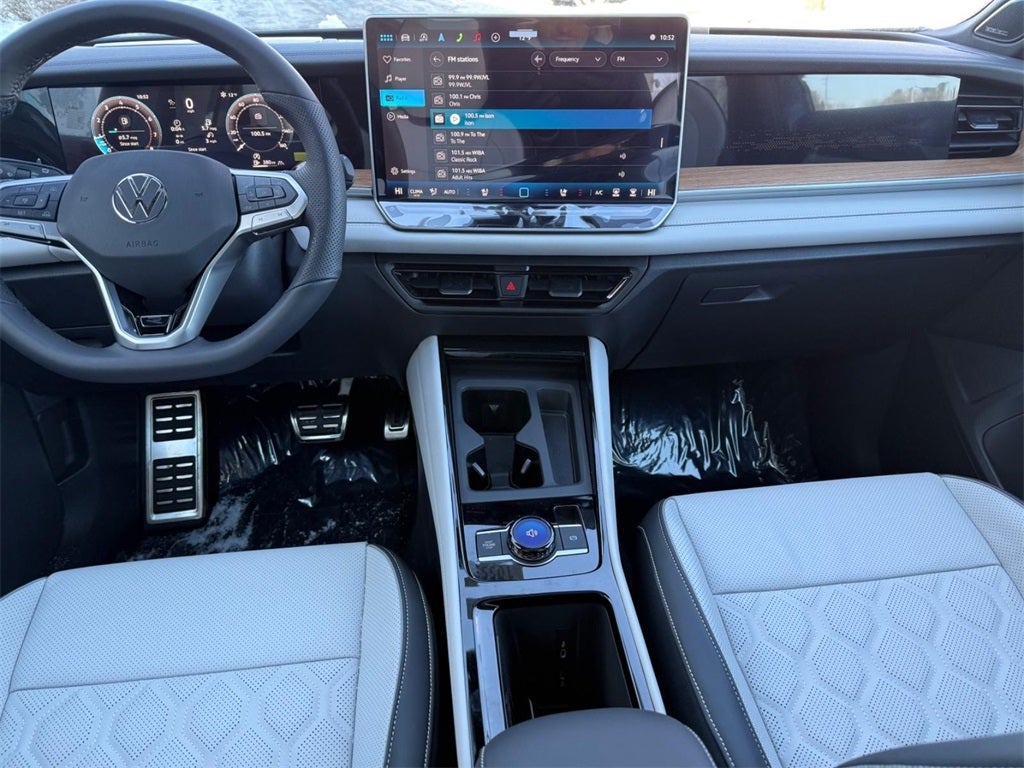 2026 Volkswagen Tiguan SEL R-Line Turbo