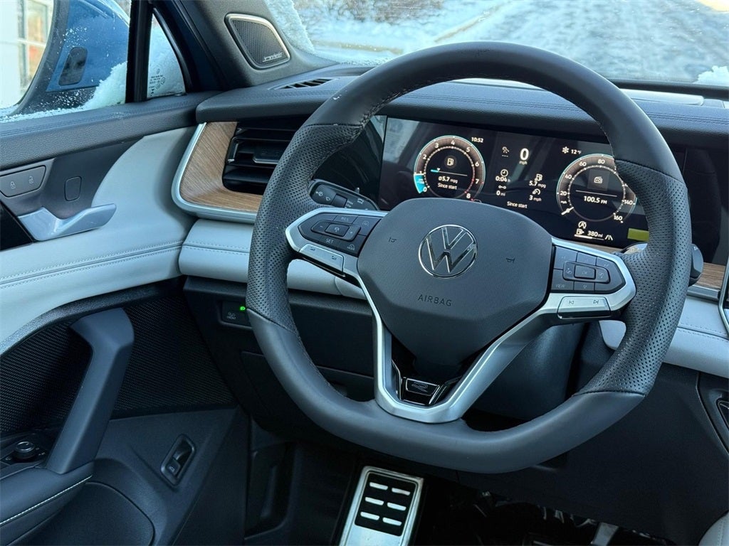 2026 Volkswagen Tiguan SEL R-Line Turbo