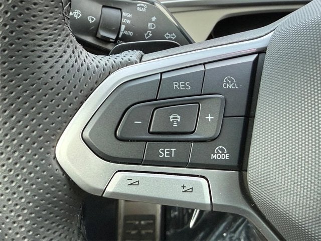 2026 Volkswagen Tiguan SEL R-Line Turbo