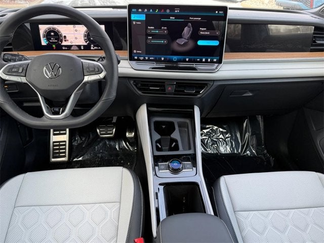 2026 Volkswagen Tiguan SEL R-Line Turbo