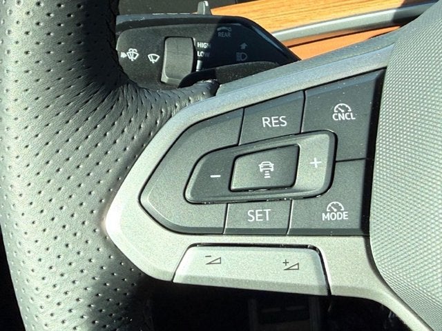 2026 Volkswagen Tiguan SEL R-Line Turbo