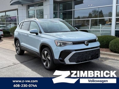 2026 Volkswagen Taos SE