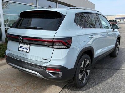 2026 Volkswagen Taos SE
