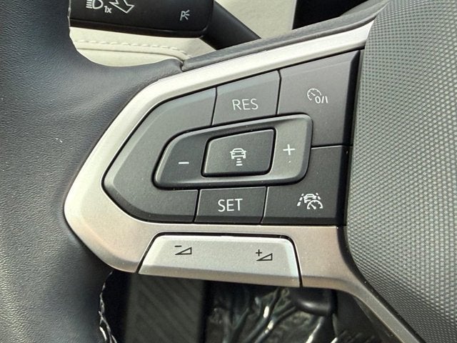 2026 Volkswagen Taos SE