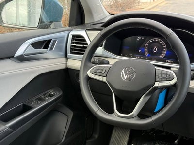 2026 Volkswagen Taos SE