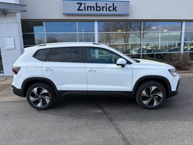 2026 Volkswagen Taos SE