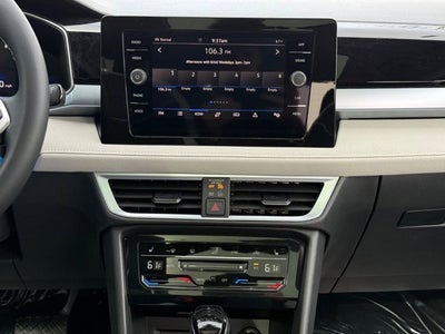 2026 Volkswagen Taos SE