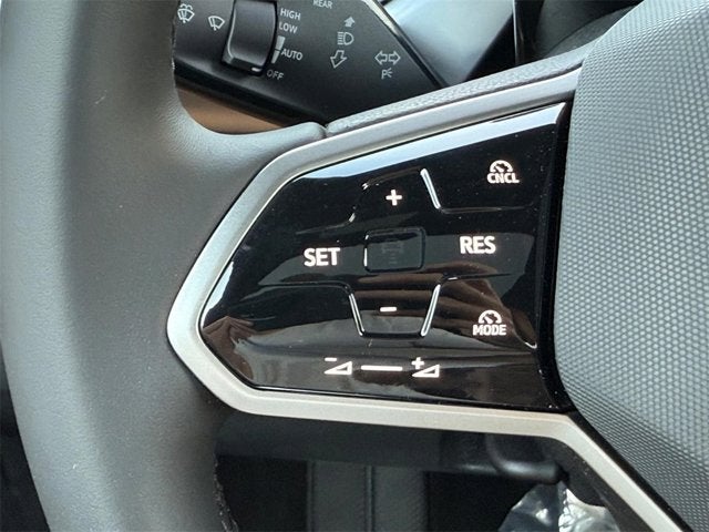 2025 Volkswagen ID. Buzz Pro S Plus