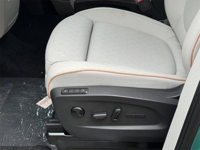 2025 Volkswagen ID. Buzz Pro S Plus